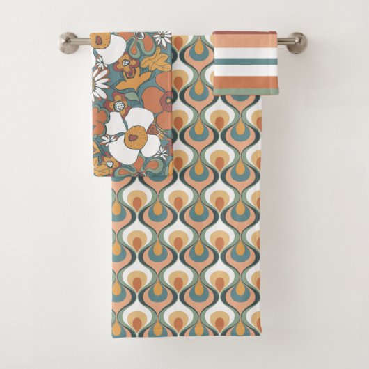Retro Mod Patronen Sage Teal Terracotta Oranje Bad Handdoek (Insitu)