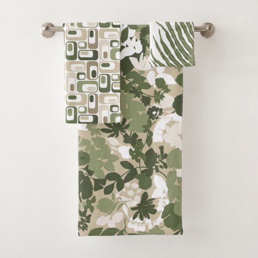 Retro Mod Patterns Sage Olive Green Beige Bad Handdoek (Insitu)