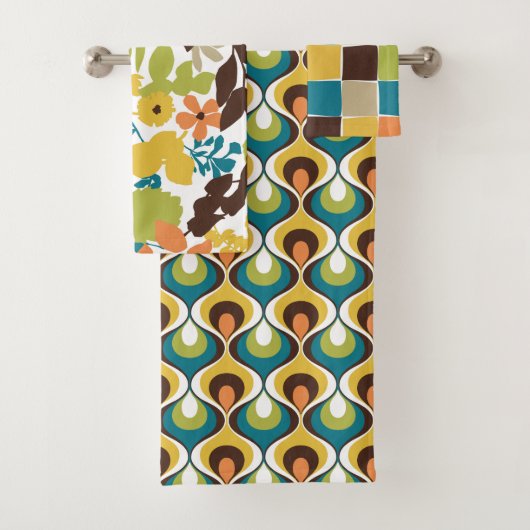 Retro Mod Patterns Teal Orange Mustard Green Bad Handdoek (Insitu)