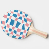 Retro Mod Roze Blauw Checkerboard Abstract Tafeltennisbatje (Zijkant)