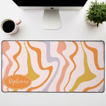 Retro Modern Abstract Roze Oranje Marmeren Swirl Bureaumat<br><div class="desc">Dompel jezelf onder in een dans van kleuren met ons Abstracte Retro Modern Liquid Marble Wave Pattern. Dit patroon roept de dynamische vloeibaarheid van gemarmerde oppervlakken en de charmante esthetiek van retro-modern design op en is een lust voor het oog. Een symfonie van levendige kleuren wervelt en stroomt in golfachtige...</div>