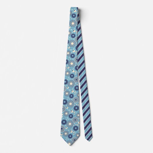 Retro Modern Blue en Cream Flowers pattered Stropdas (Voorkant)