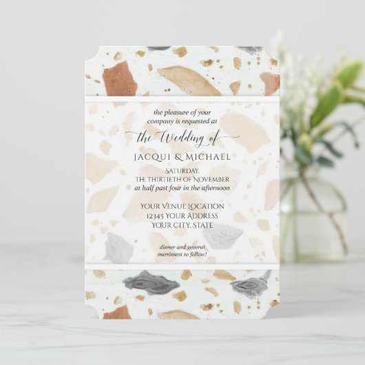 Retro Modern Terrazzo Terracotta Abstracte bruilof Kaart (Staand voorkant)