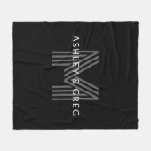 Retro Moderne Naam/s Bewerkbaar Monogram Zwart & G Fleece Deken (Voorkant (Horizontaal))