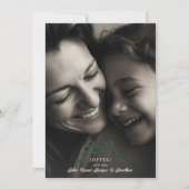 Retro Moderne Trendy Kerstmis Green Bow 2 Foto Feestdagenkaart (Voorkant)