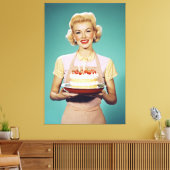 Retro moeder met een feestelijke taart canvas afdruk (Insitu (Woonkamer))