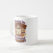 Retro Moeder Mok Op Cafeïne Ondankbare Kinderen (Voorkant links)