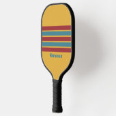 Retro mosterdzaad over striping met naam pickleball paddle (Links)