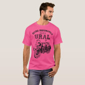 Retro Motorfiets Ural - zijspan Motorbik T-shirt (Voorkant volledig)