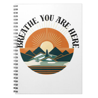 Retro mountain design with rising sun – Minimalist Notitieboek