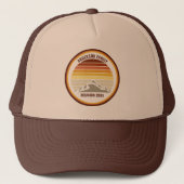 Retro Mountain Sunset Custom Familie Reünie Party Trucker Pet (Voorkant)