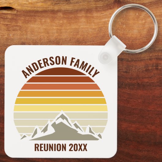 Retro Mountain Sunset gepersonaliseerd Sleutelhanger (Achterkant)