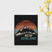 Retro Mountains New Zealand  Kaart (Gele Bloem)