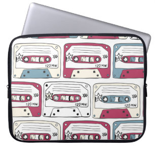 Retro muziek cassettes: Rock achtergrond patroon Laptop Sleeve
