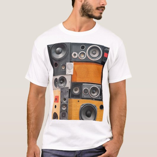 Retro Muziek Luidspreker Muurontwerp T-shirt (Voorkant)