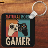 Retro Natural Born Gamer Funny Sleutelhanger (Achterkant)