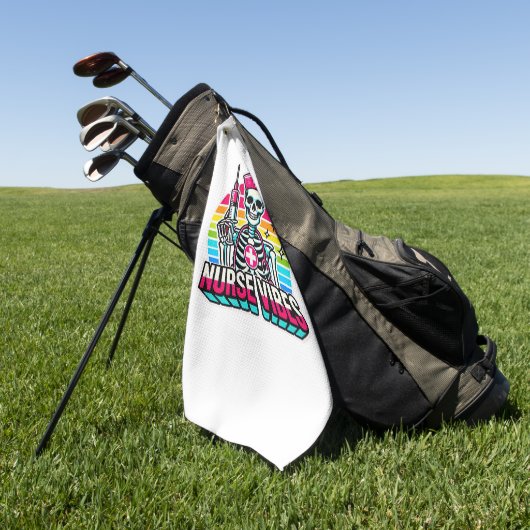 Retro Neon Skeleton Nurse - Funny Spooky Medical D Golfhanddoek (Groen)