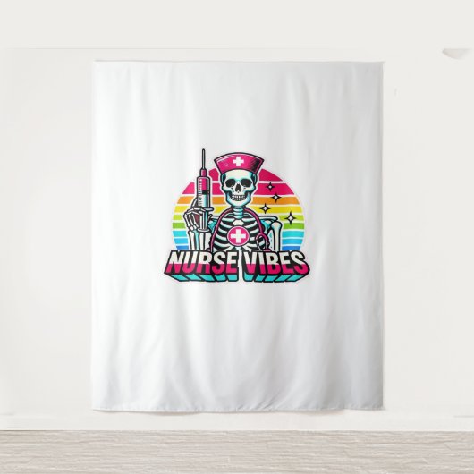 Retro Neon Skeleton Nurse - Funny Spooky Medical D Wandkleed (Voorkant)