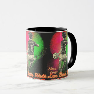 Retro Neon Striker – 80s Vaporwave Soccer Mug Mok