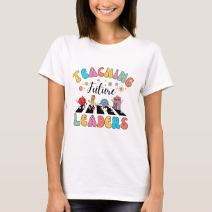Retro Onderwijs Toekomstige Leiders Groovy Leraar T-shirt