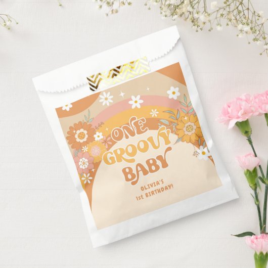 Retro one groovy baby neemt een trappenzak bedankzakje (Gezegeld)