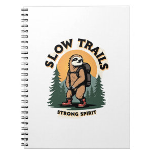 Retro ontwerp met quote over sloth wandelavontuur  notitieboek