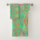 Retro Oranje en Lime Green Abstract Patroon Bad Handdoek (Insitu)