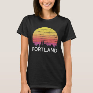 Retro Oregon Portland Skyline  Urban Buildi T-shirt