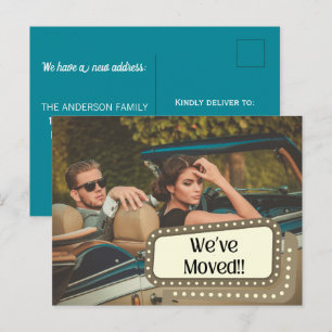Retro oude mode teken paar verplaatsen nieuw adres briefkaart