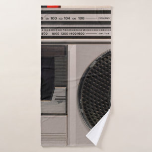 Retro outdated portable stereo radio cassette reco badhanddoek