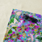 Retro Paarse, groene en blauwe wilde bloemen op Ro Strandlaken (In situ)