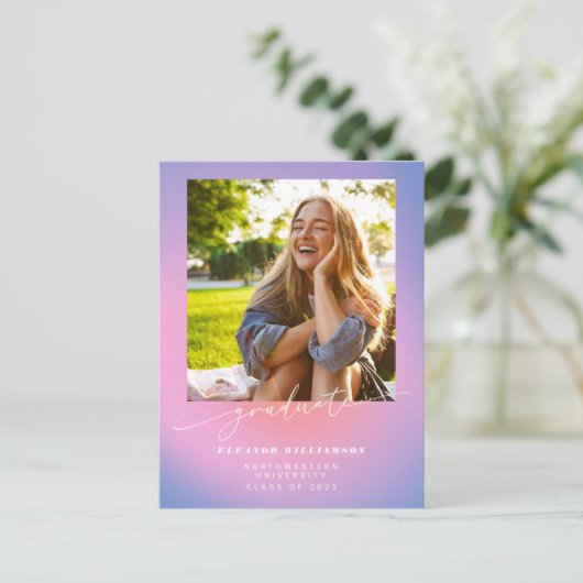 Retro Paarse roze gradiënt foto Afstuderen Briefkaart (Staand voorkant)
