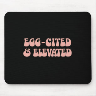  retro paasgrap Egg-geciteerd en verhoogd Muismat