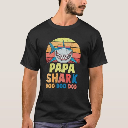 Retro Papa Shark Birthday Funny Shark Love T-shirt (Voorkant)