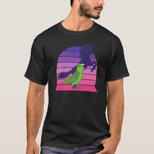 Retro Parrot I Unicorn I Screaming Green Parrotlet T-shirt
