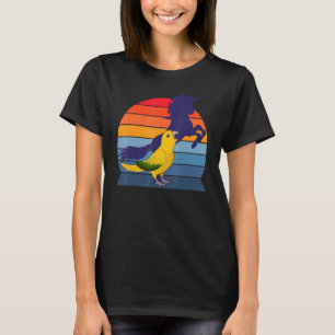 Retro Parrot I Unicorn I Screaming Queen of Bavari T-shirt