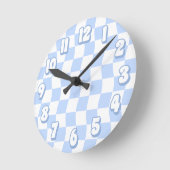Retro Pastel Blauw Wit Wavy Checker Ronde Klok (Hoek)