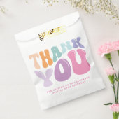 Retro pastel kleurrijke moderne verjaardagstijd bedankzakje (Gezegeld)