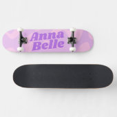 Retro Pastel Paarse Groovy Modern Typografie Persoonlijk Skateboard (Horizontaal)