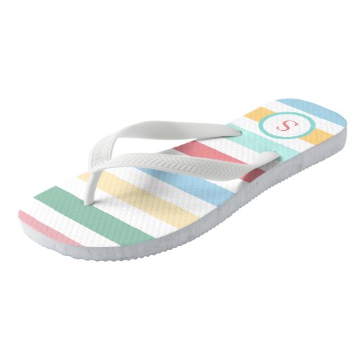 Retro Pastel Stripes met uw monogram Teenslippers (Schuin)