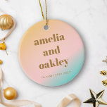 Retro Pastels Gradiënt Unieke trouwfoto Keramisch Ornament<br><div class="desc">Herdenk uw speciale dag met dit Retro Summer Beach Vibes Wedding Ornament, met een zacht pastelverloop dat de essentie van een serene strandzonsondergang vastlegt. Personaliseer het met je namen, trouwdatum en een gekoesterde foto om een unieke herinnering te creëer die je liefde viert. De retro-geïnspireerde typografie en de zachte mix...</div>