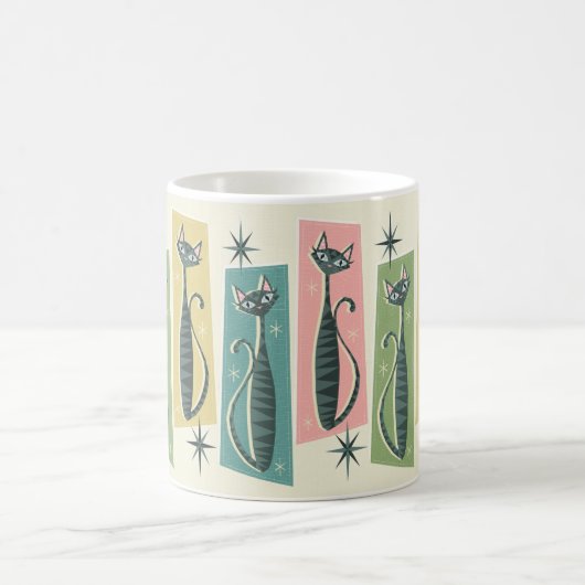 Retro Patchwork Tabbies ©studioxine Koffiemok (Center)