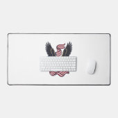 Retro Patriottische Adelaar Vector T-shirt Ontwerp Bureaumat (Keyboard & Muis)