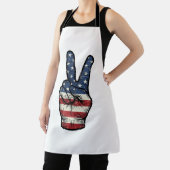 Retro Patriottische Vredeshand Vector T-shirt Ontw Schort (Insitu)