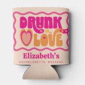 Retro Peach Drink in Love Bachelorette Weekend Blikjeskoeler (Achterkant)
