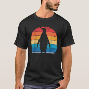 Retro Penguins Sunset 70s 80s 90s Penguins T-shirt
