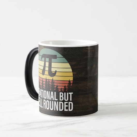 Retro Pi Day - Irrationeel maar goed afgerond Magische Mok (Voorkant links)