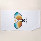 Retro Pickleball Paddles & Ball Aangepaste naam Strandlaken (Voorkant)