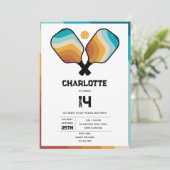 Retro Pickleball Paddles & Ball Verjaardagsfeest Kaart (Staand voorkant)