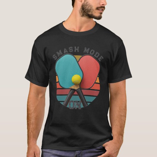 • Retro Pickleball Smash Modus Paddle Grafisch ont T-shirt (Voorkant)